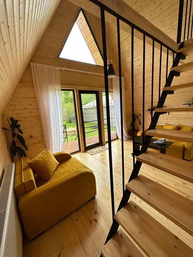 Apartmán Thomas' Hut Stepancminda Exteriér fotografie