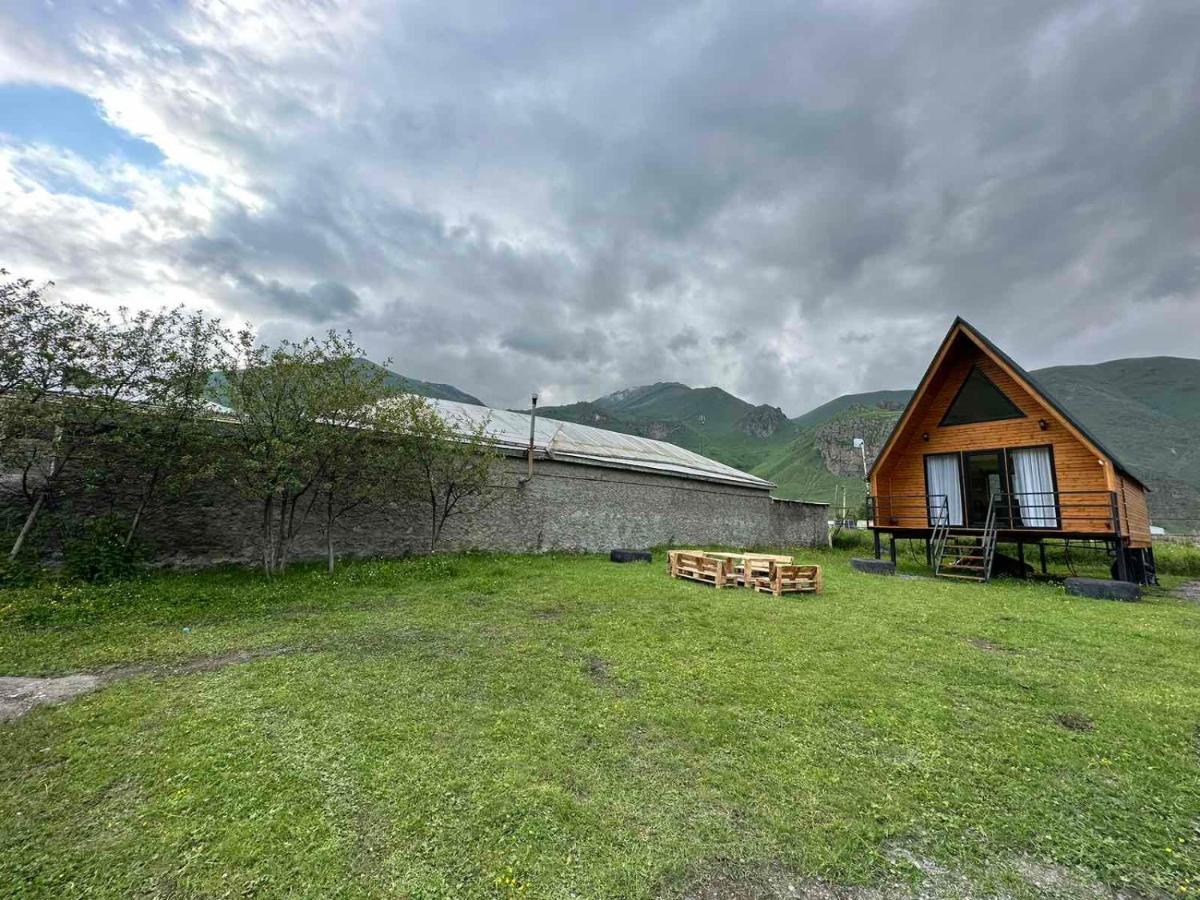 Apartmán Thomas' Hut Stepancminda Exteriér fotografie