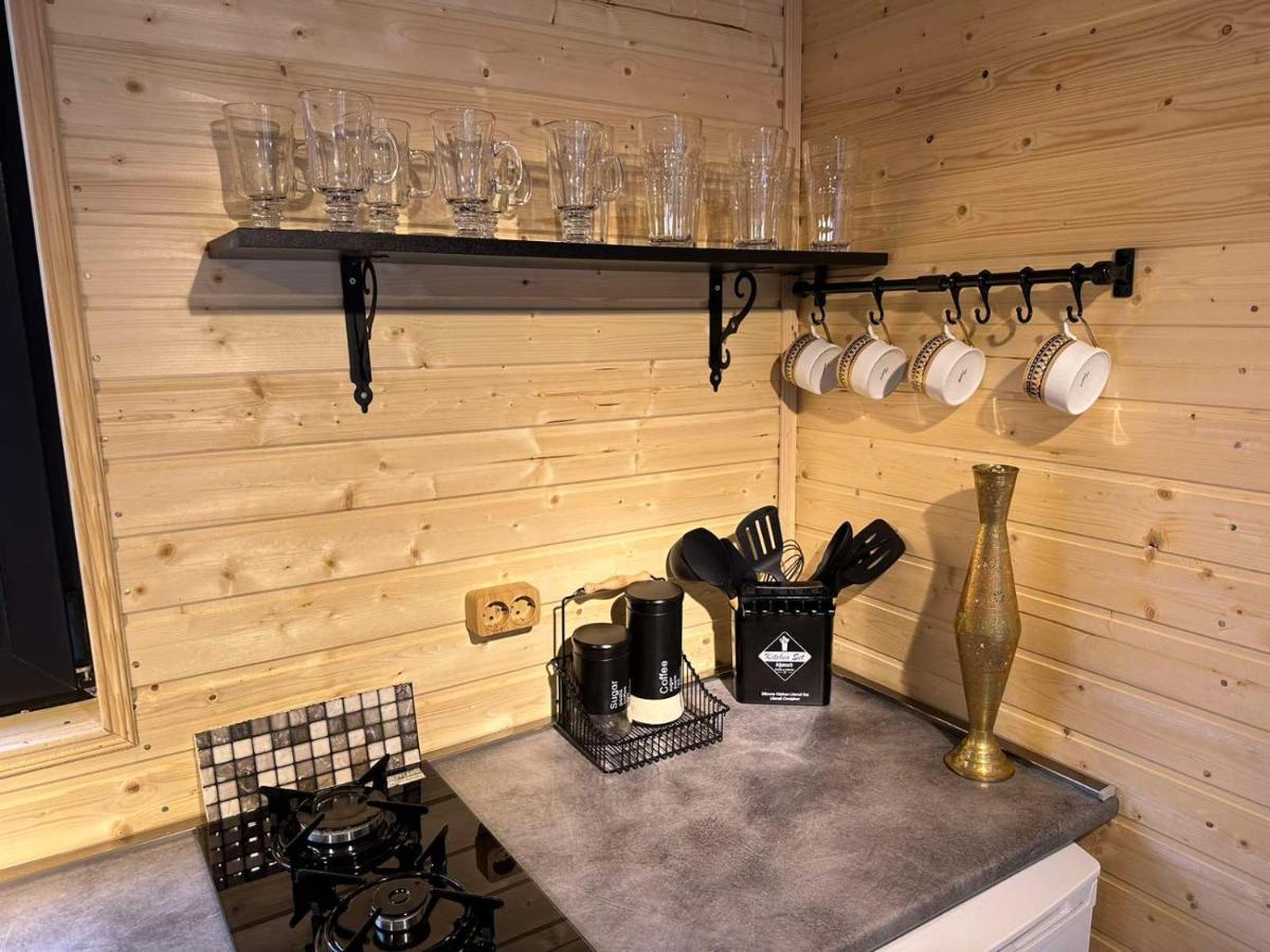 Apartmán Thomas' Hut Stepancminda Exteriér fotografie