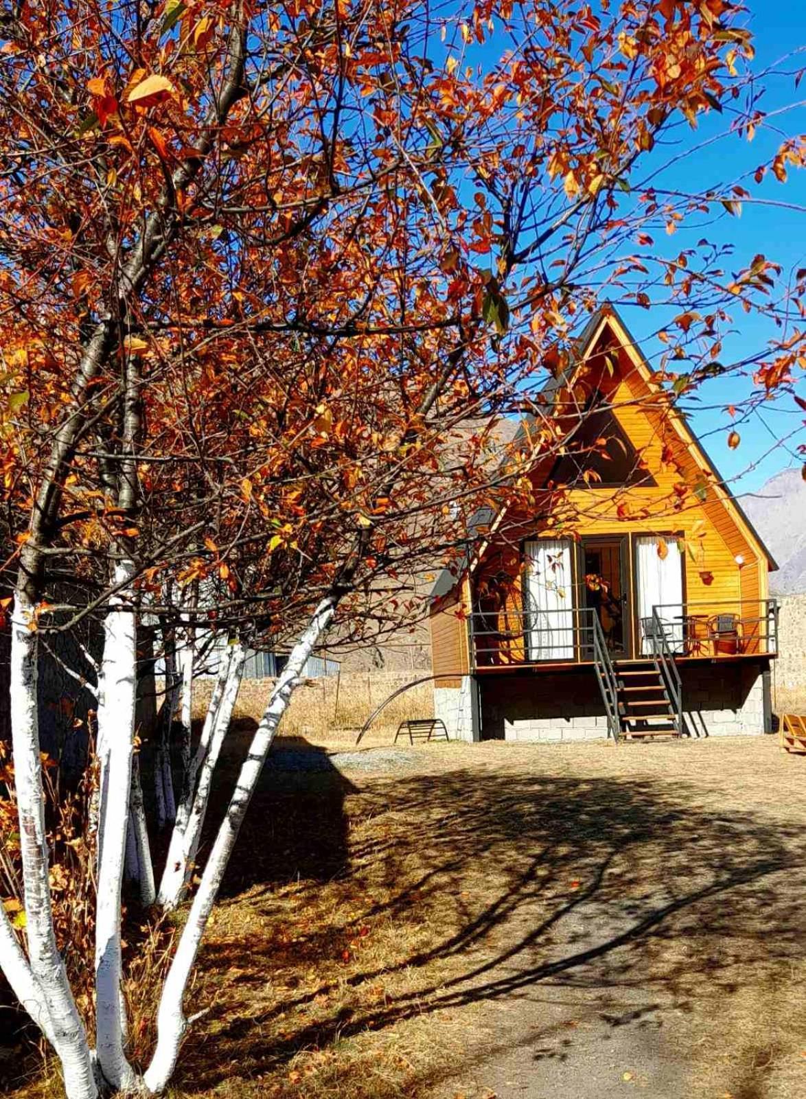 Apartmán Thomas' Hut Stepancminda Exteriér fotografie