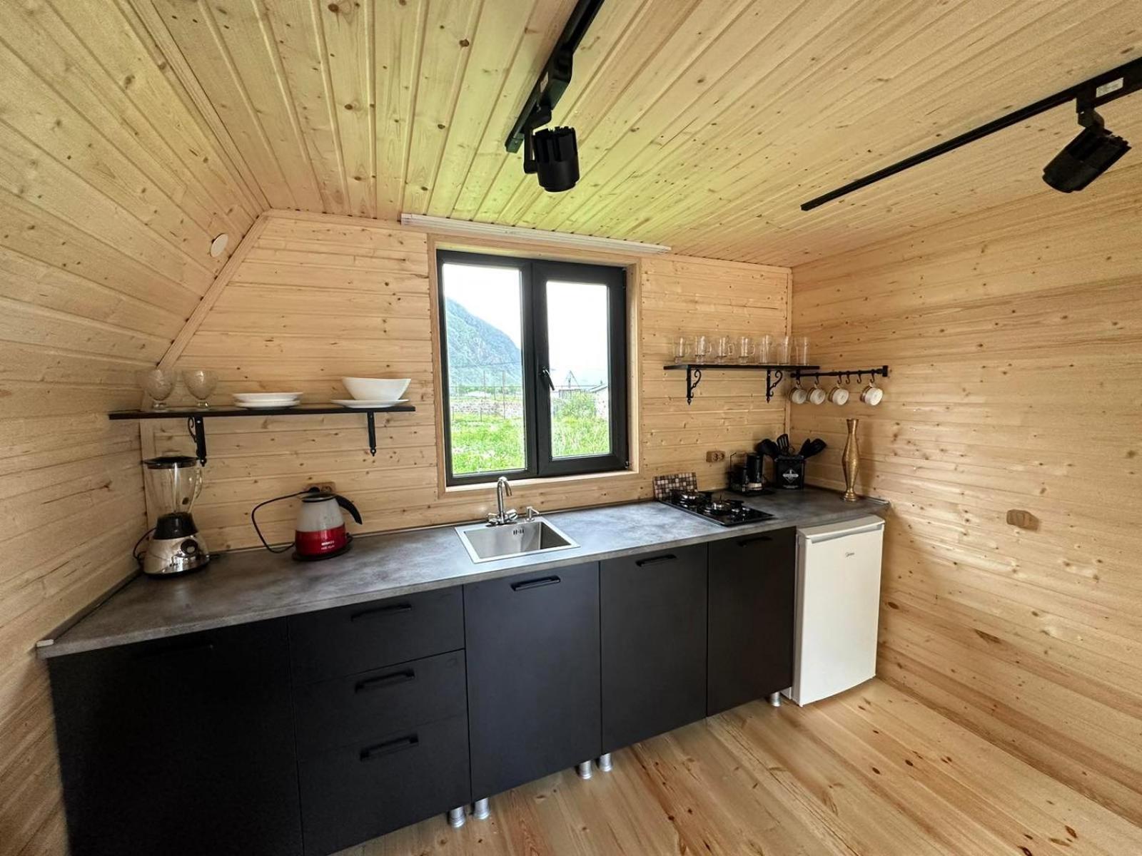 Apartmán Thomas' Hut Stepancminda Exteriér fotografie